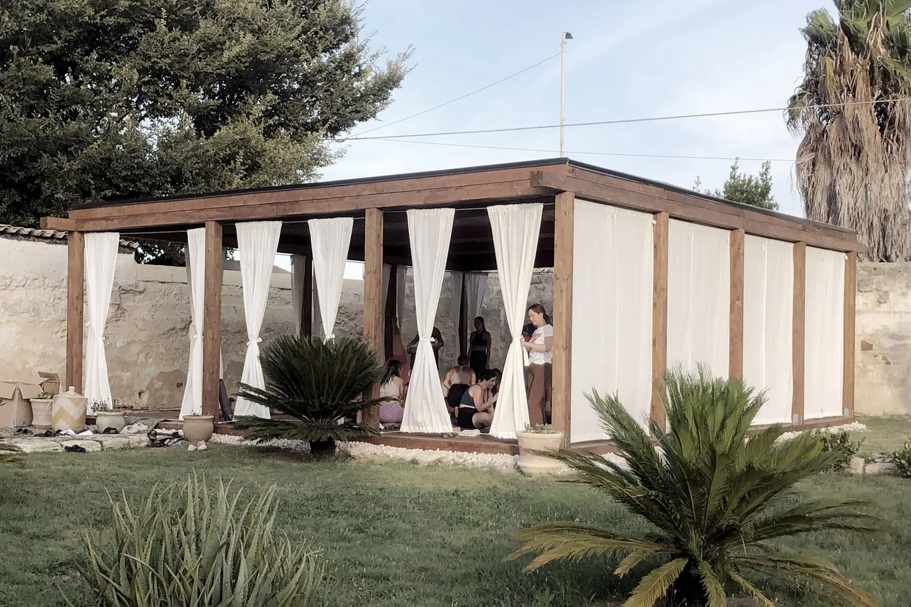 Salinara practice pavilion tucked into the garden